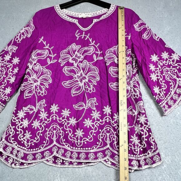 Solitaire Tunic Top Medium Floral Embroidered Scallop Trim Pullover Boho Blouse - Picture 7 of 11